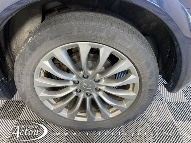 2016 INFINITI QX80 Base