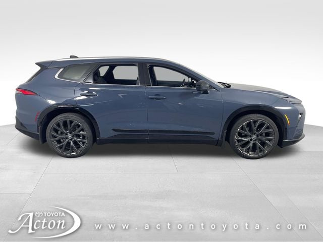 2025 Toyota Toyota Crown Signia Limited