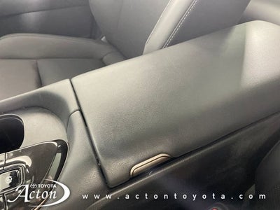 2025 Toyota Toyota Crown Signia Limited