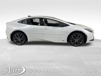 2024 Toyota Prius XLE