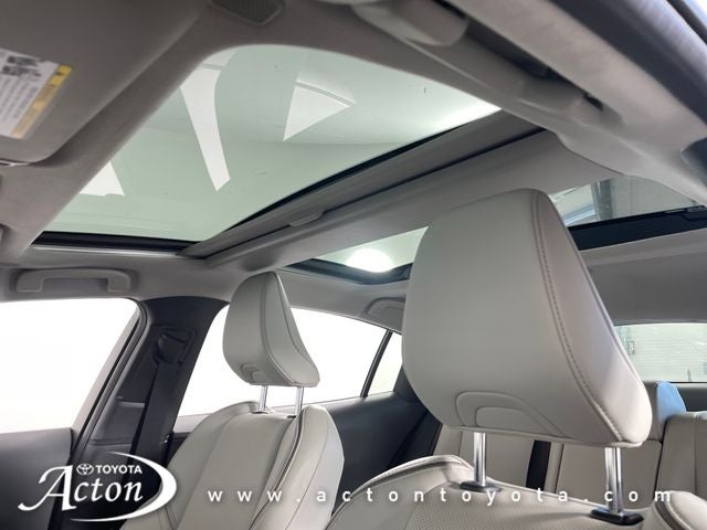 2024 Toyota Prius XLE