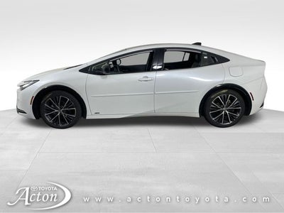 2024 Toyota Prius XLE