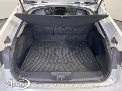 2023 Toyota PRIUS XLE