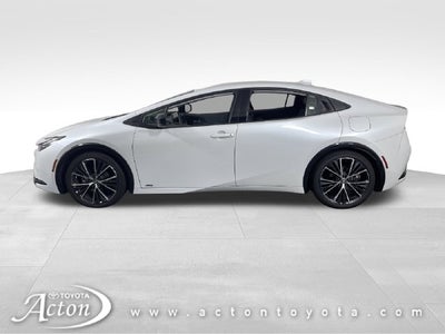 2023 Toyota PRIUS XLE