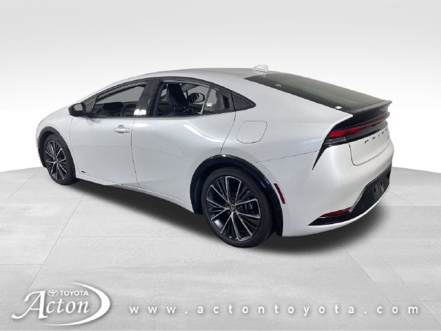 2023 Toyota PRIUS XLE