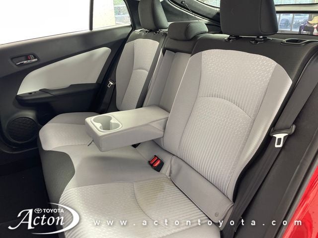2016 Toyota Prius Two
