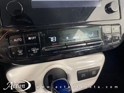 2017 Toyota PRIUS Two