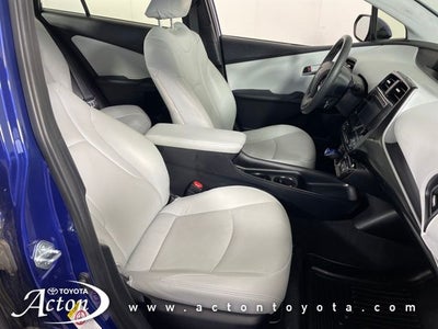 2016 Toyota PRIUS Two