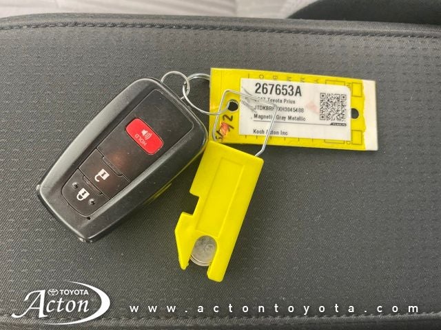 2017 Toyota PRIUS Two