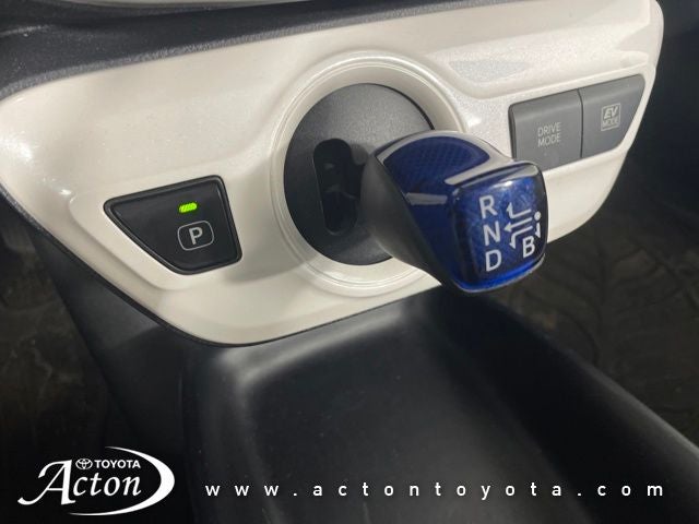 2017 Toyota PRIUS Two