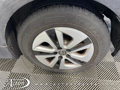 2017 Toyota PRIUS Two