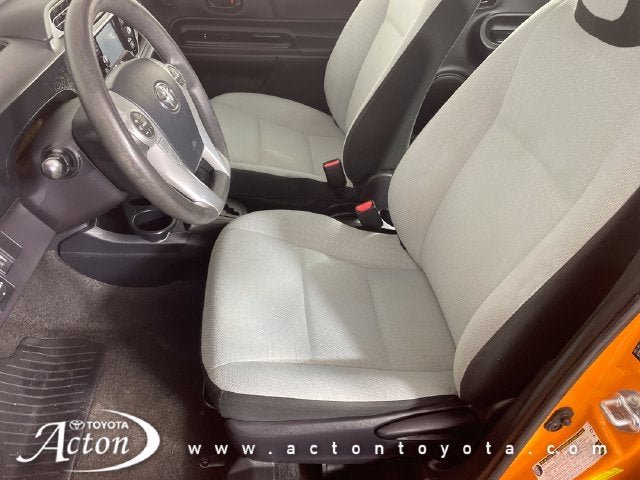 2015 Toyota Prius c One