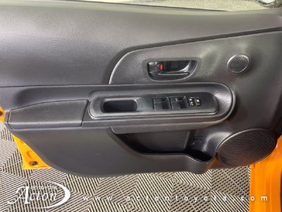 2015 Toyota Prius c One