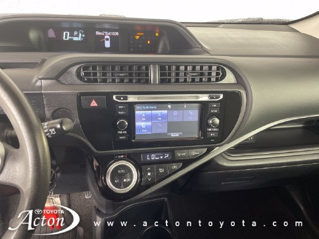2015 Toyota Prius c One