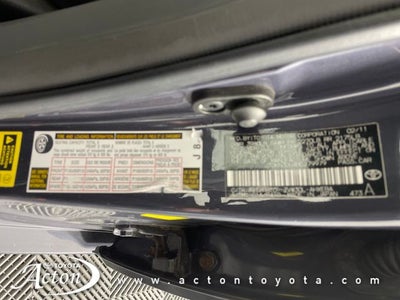 2011 Toyota PRIUS Three