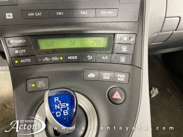 2011 Toyota PRIUS Three