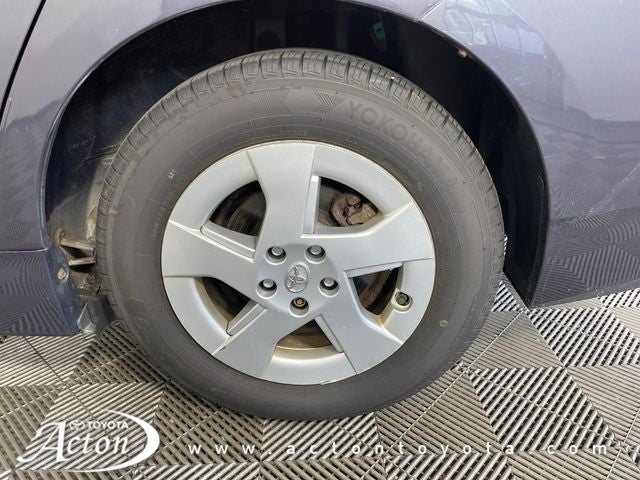2011 Toyota PRIUS Three