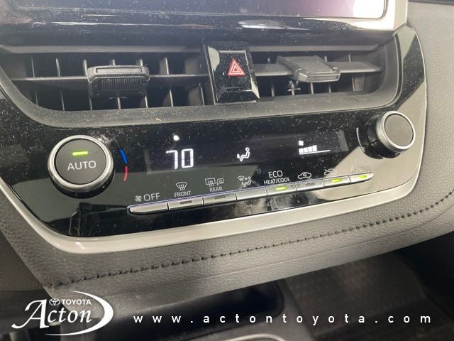 2023 Toyota COROLLA SE