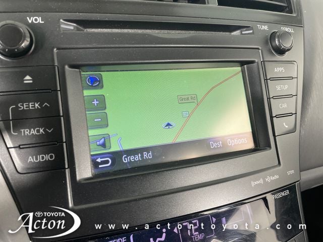 2014 Toyota PRIUS v Three