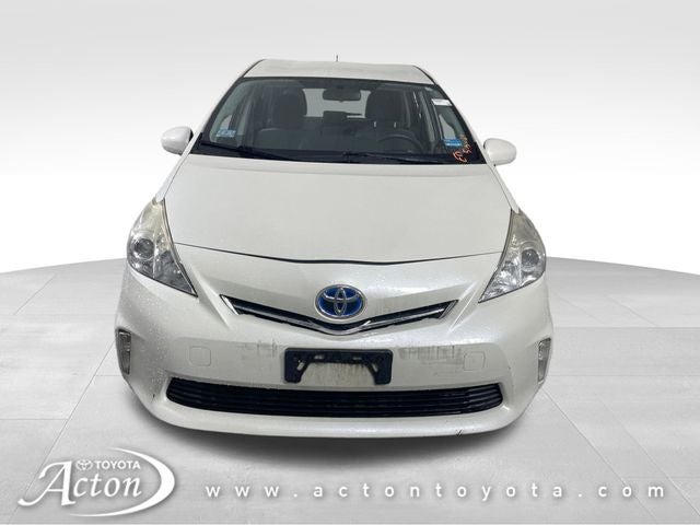 2014 Toyota PRIUS v Three