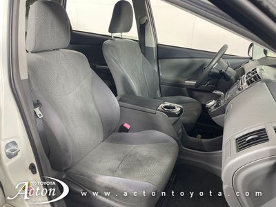 2014 Toyota PRIUS v Three