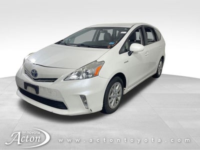 2014 Toyota PRIUS v Three