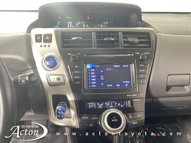 2013 Toyota PRIUS v Five