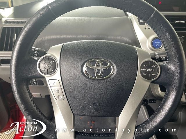 2013 Toyota PRIUS v Five