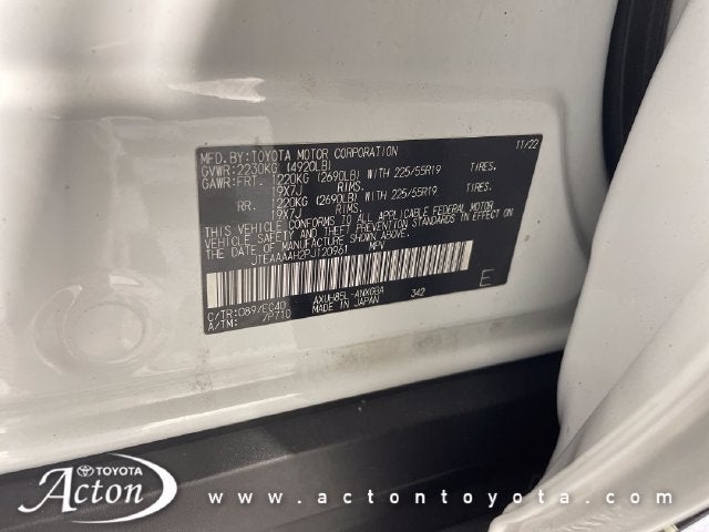 2023 Toyota Venza XLE