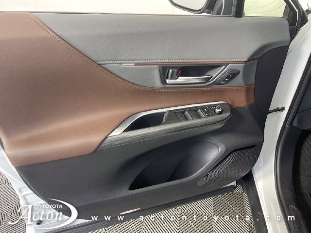 2023 Toyota Venza XLE