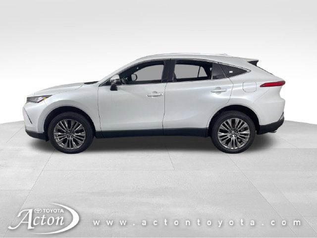 2023 Toyota Venza XLE