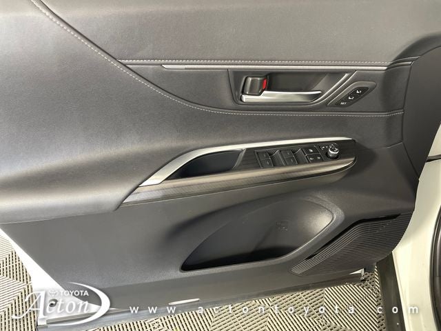 2022 Toyota Venza XLE