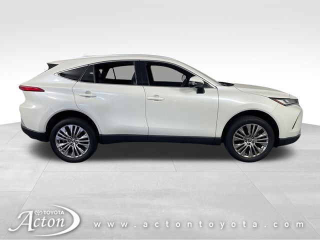 2022 Toyota Venza XLE