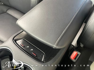 2022 Toyota Venza XLE