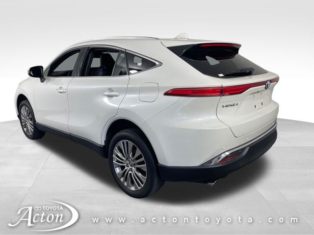 2022 Toyota Venza XLE