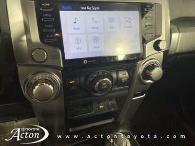 2020 Toyota 4RUNNER SR5