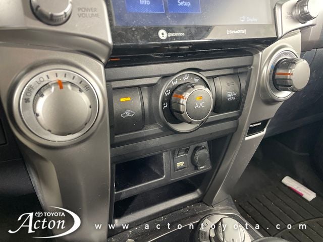 2022 Toyota 4Runner SR5