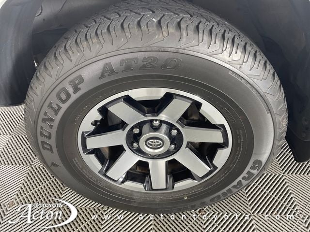 2022 Toyota 4Runner TRD Off-Road