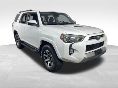 2022 Toyota 4Runner TRD Off-Road