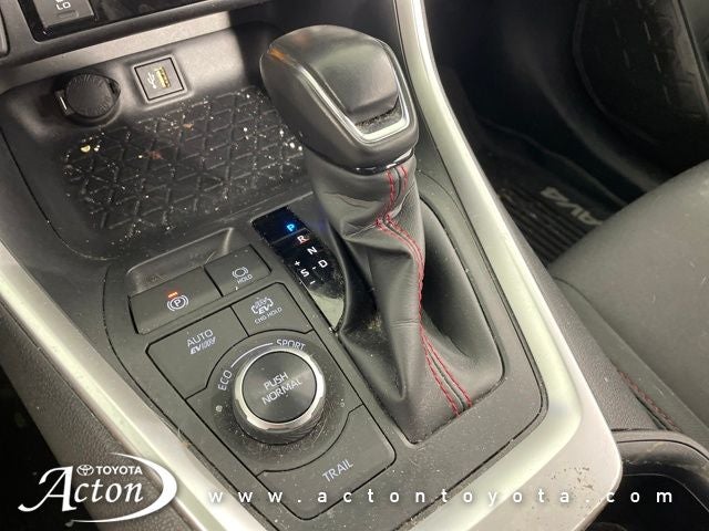 2024 Toyota RAV4 PRIME SE