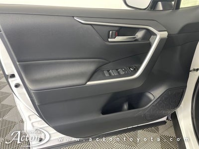 2024 Toyota RAV4 PRIME SE