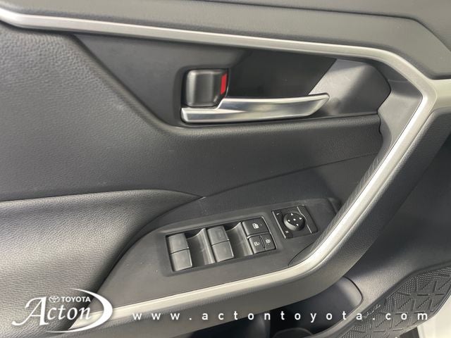 2024 Toyota RAV4 PRIME SE