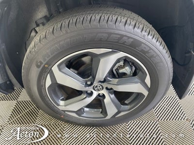 2024 Toyota RAV4 PRIME SE
