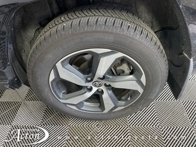 2024 Toyota RAV4 Prime SE