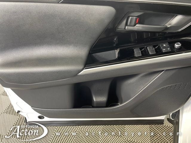 2024 Toyota bZ4X XLE