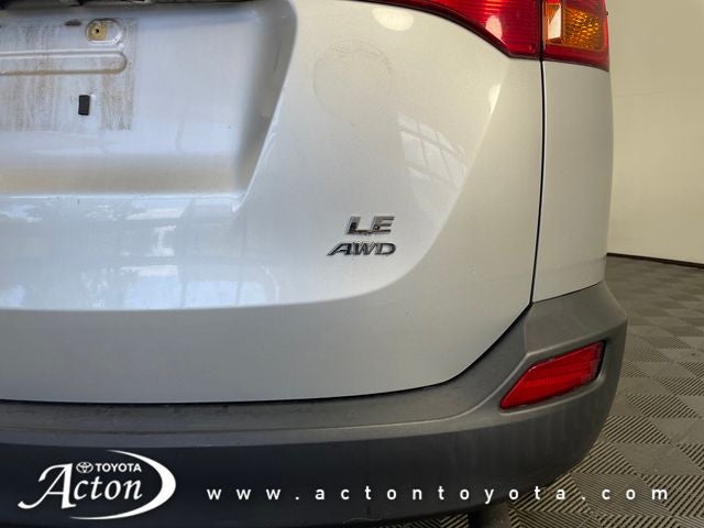 2015 Toyota RAV4 LE