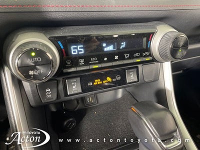 2024 Toyota RAV4 Prime SE