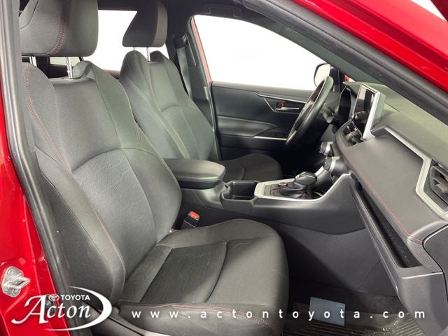 2024 Toyota RAV4 Prime SE