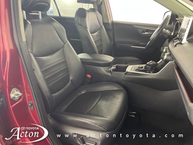 2022 Toyota RAV4 HYBRID Limited