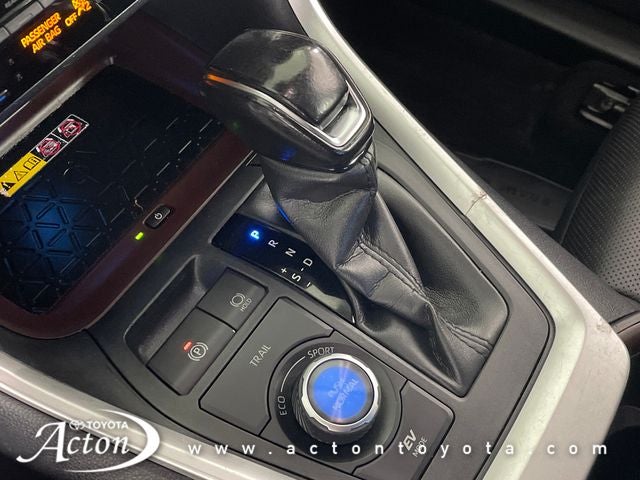 2022 Toyota RAV4 HYBRID Limited